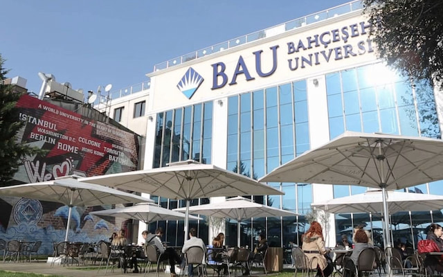 جامعة باهتشي شهير